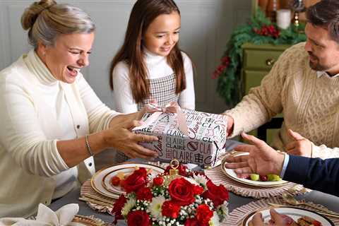 Christmas Gift Guide for Mothers: 12 Presents Your Mom Will Adore